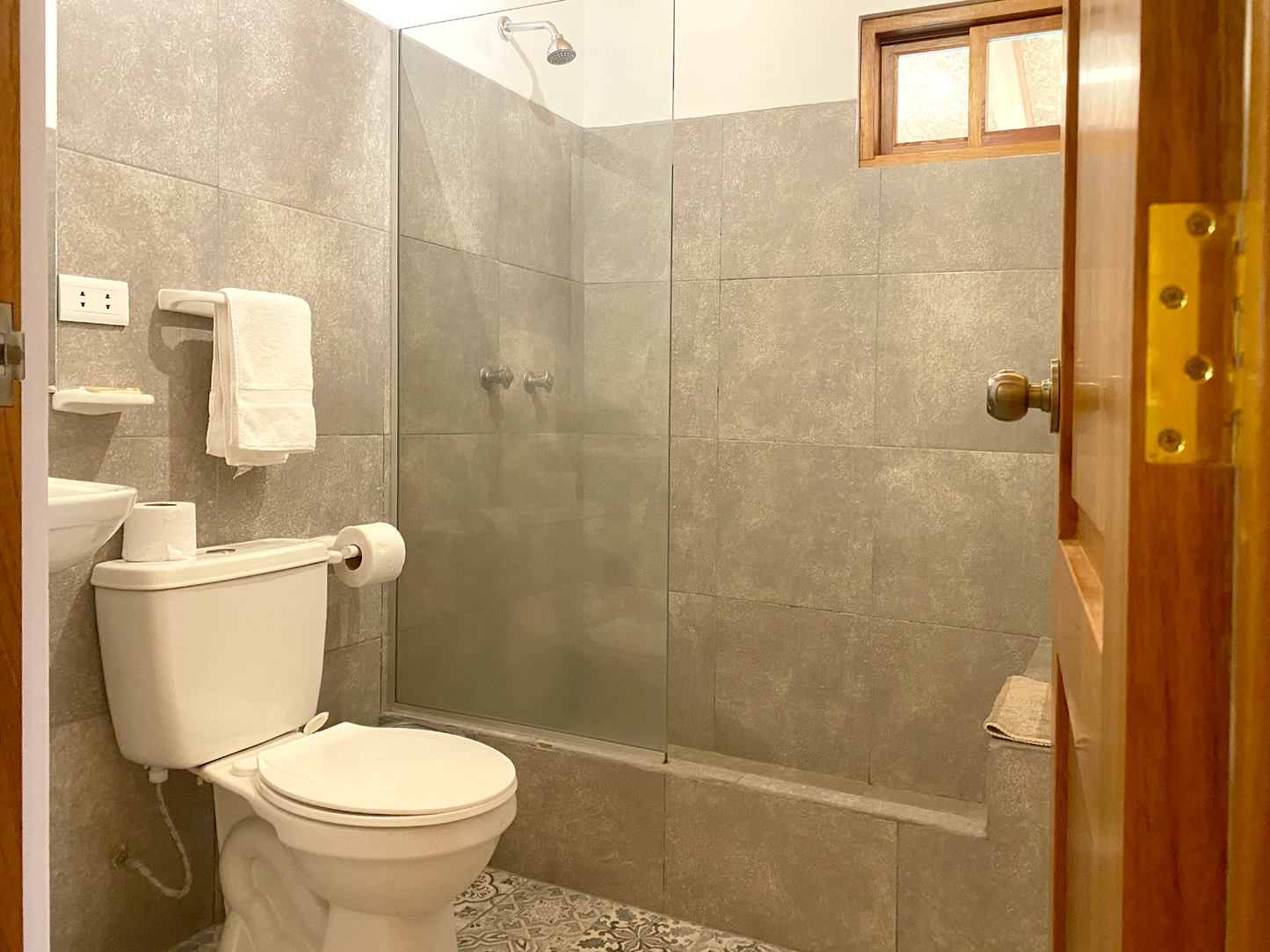 CABAÑA - NOGAL